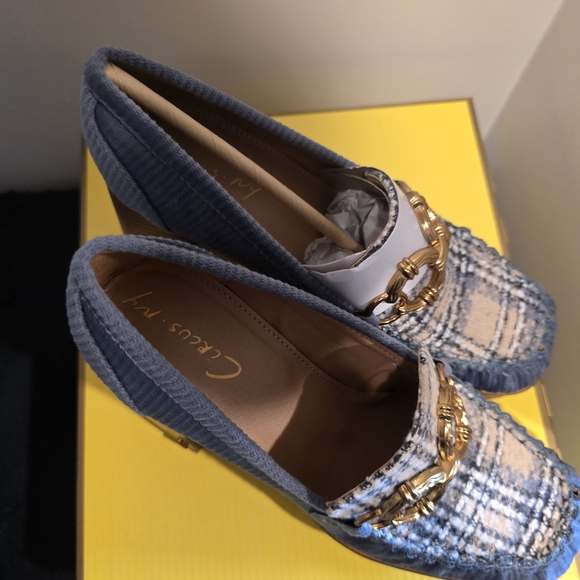 Circus by Sam Edelman Corduroy Blue and Brown Heeled Loafers - Picture 6 of 10